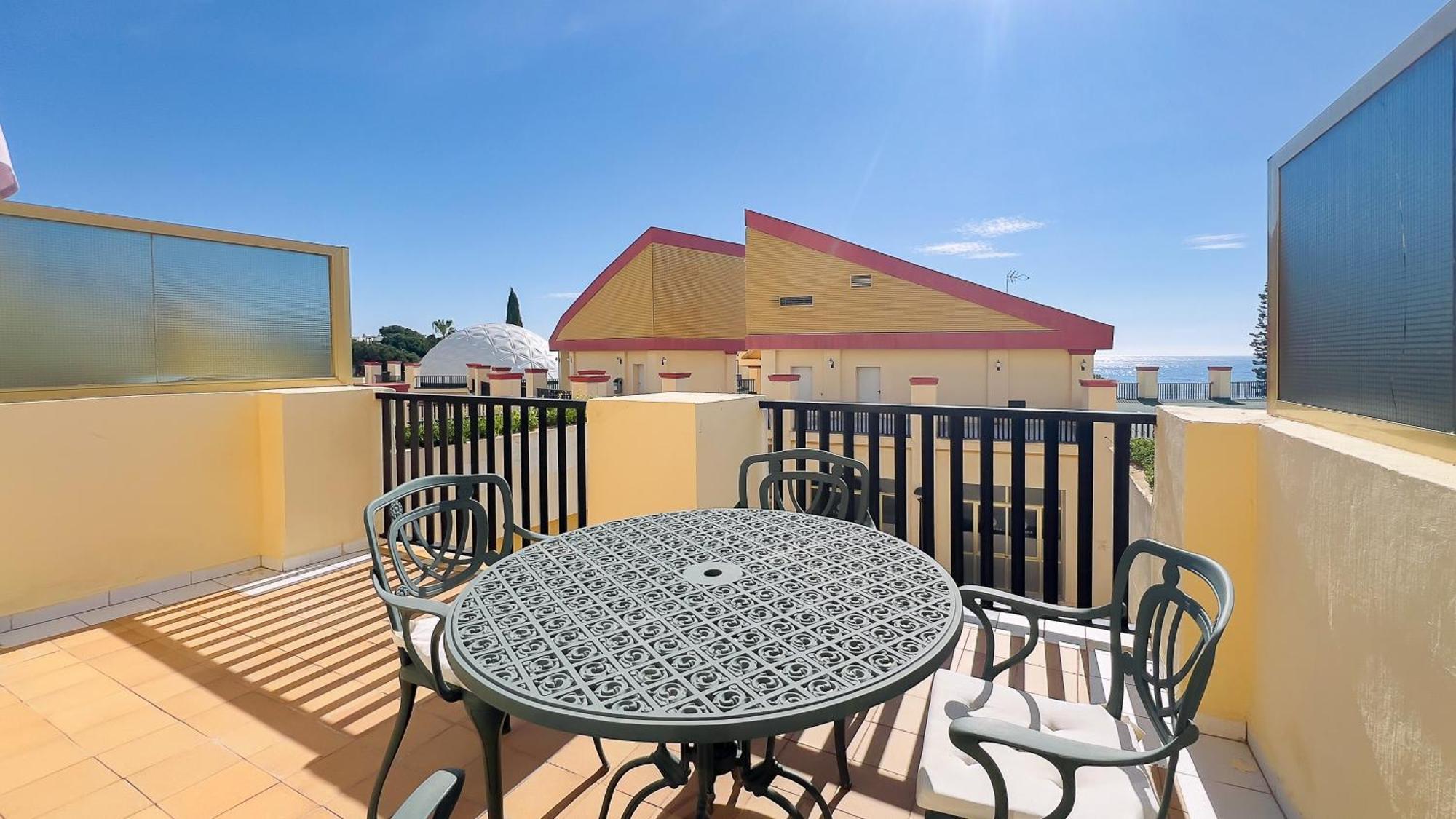 Oleholidays 526 Romana Playa Vistas Al Mar Марбеля Екстериор снимка